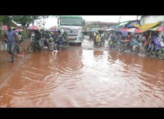 L’État des routes à Douala