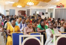 Célibataires et fiancés