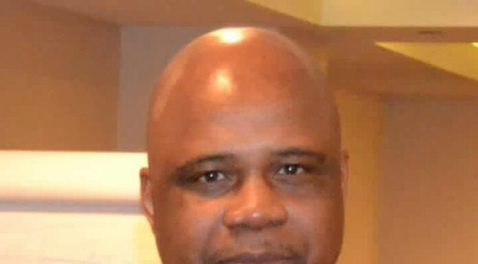 COMMENT SORTIR DU PIÈGE D’ UNE REPRÉSENTATION ÉLECTORALE ASYMÉTRIQUE DES COMPOSANTES DE LA NATION. Les collèges électoraux comme instrument d’ajustement.