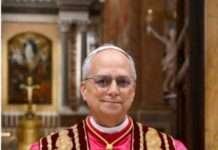 Visite papale au Cameroun : entre enjeux géopolitiques, symbolisme politique et portée sociale limitée