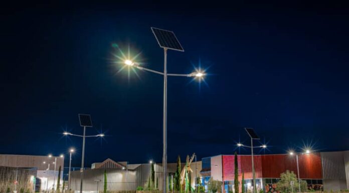 Lampadaires solaires au Cameroun