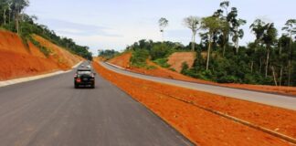 Logmbon : Sous la menace de l’autoroute