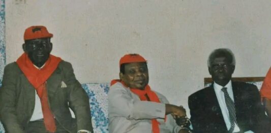 JEAN MBOUENDÉ : LE PÈRE DU CAFÉ QUI A SEMÉ LES GRAINES DE L’INDÉPENDANCE EN PAYS BAMILÉKÉ