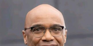 MERCEDES-BENZ : UN CAMEROUNAIS AUX COMMANDES DU FUTUR