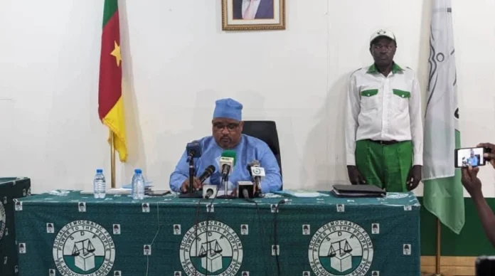 revision-constitutionnelle-Joshua-Osih