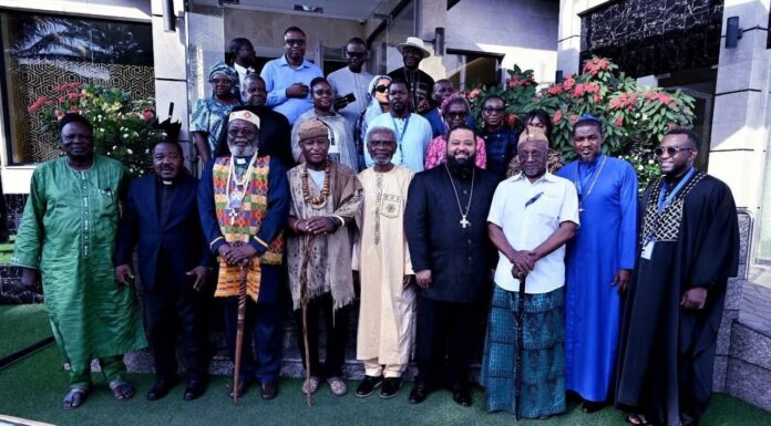 Symposium Théosis : L’Église face au défi de la construction nationale