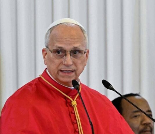 Discours du Pape Léon XIV à Etoudi : Une Masterclass sur la Bonne Gouvernance