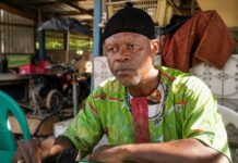 Médecine traditionnelle : à Douala, le Dr Jacoro Bikok défend les savoirs naturels