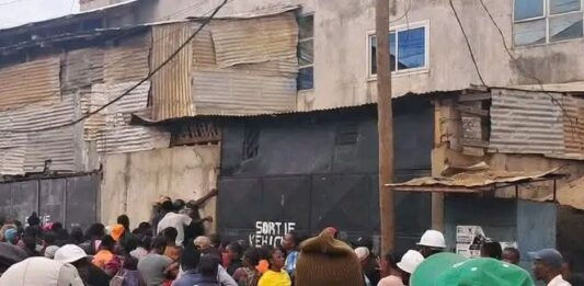 Horreur à Essos : La maison du diable démantelée