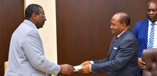 Décentralisation au cameroun : le maire de Douala porte la voix des communes à l’Assemblée Nationale